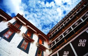4-day Lhasa Holy City Join-in Group Tour